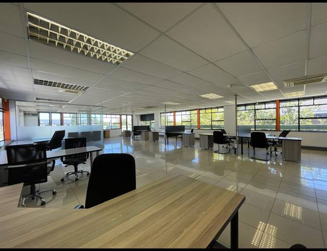 313M² OFFICE TO LET IN RIVONIA